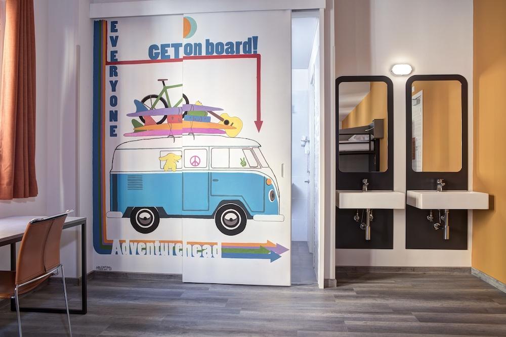 The Romehello Hostel Exterior photo